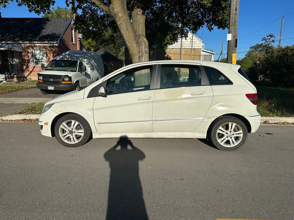 Mercedes-Benz B-Class 2009 photo 4