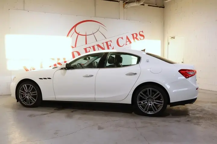Maserati Ghibli 2014 photo 2