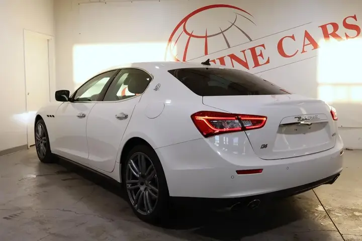 Maserati Ghibli 2014 photo 3