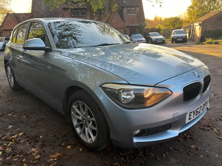 BMW 1 Series 2012 photo 3