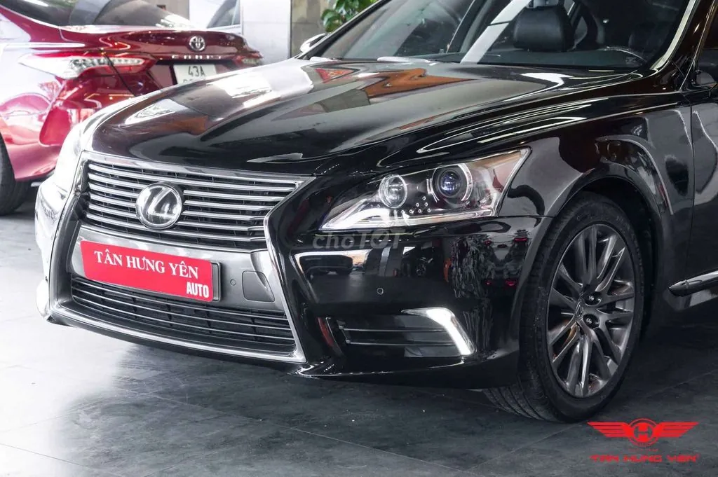 Lexus Ls 2014 photo 2