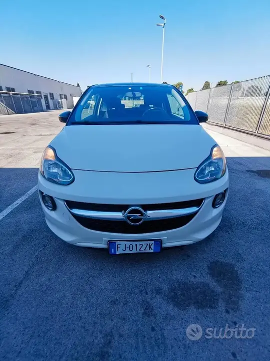 Opel Adam 2017 photo 2
