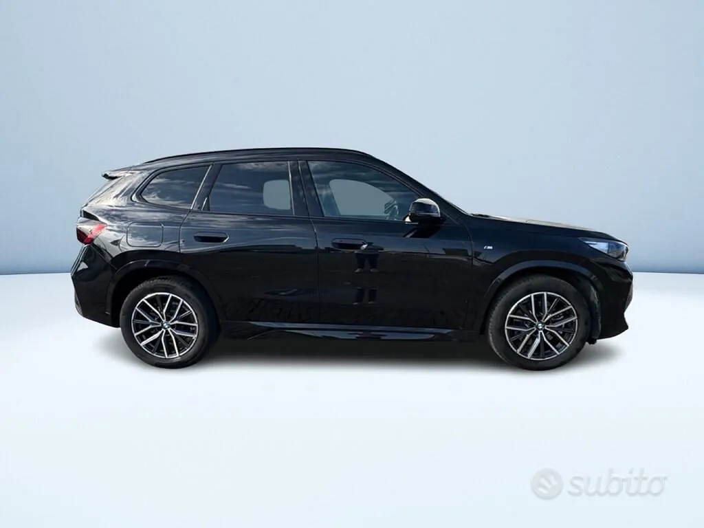 BMW X1 2023 photo 4