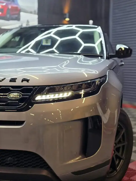 Land Rover Range Rover Evoque 2020 photo 3