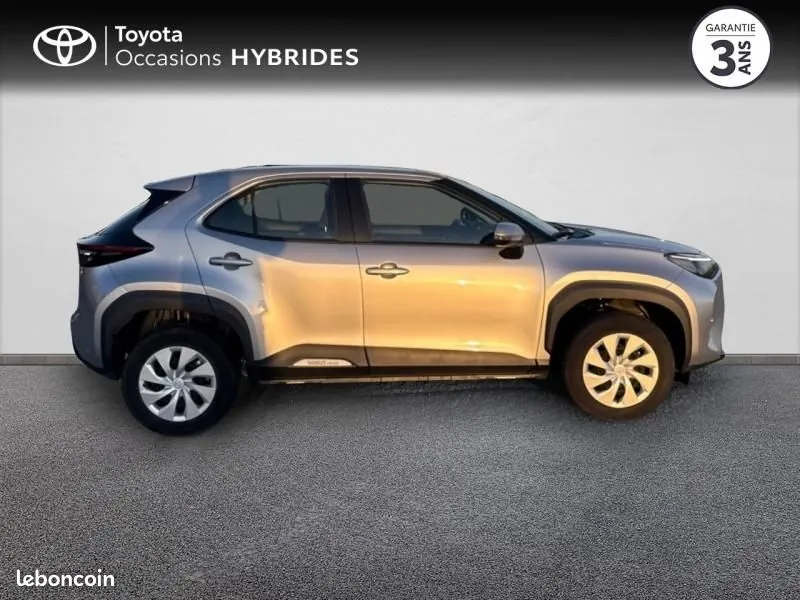 Toyota Yaris Cross 2024 photo 3