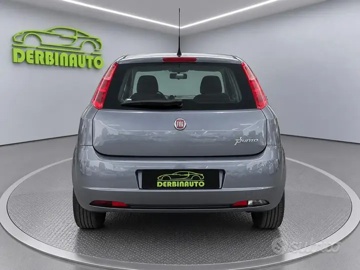 Fiat Grande Punto 2008 photo 4