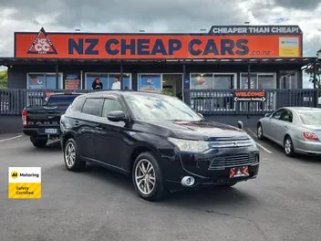 Mitsubishi Outlander 2013 photo 2