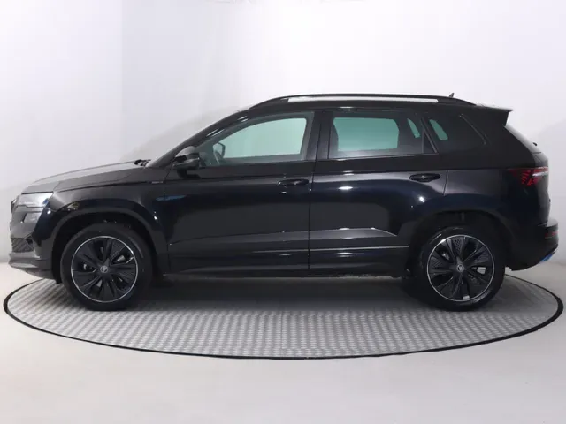 Skoda Karoq 2026 photo 2