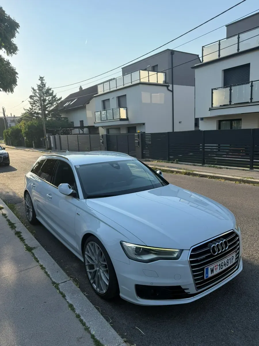 Audi A6 2015 photo 2