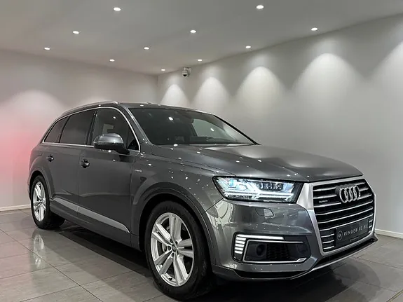 Audi Q7 2018 photo 4