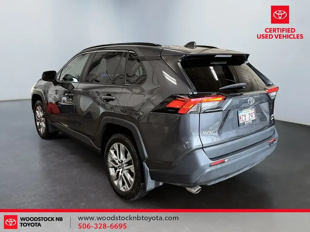 Toyota Rav4 2023 photo 3