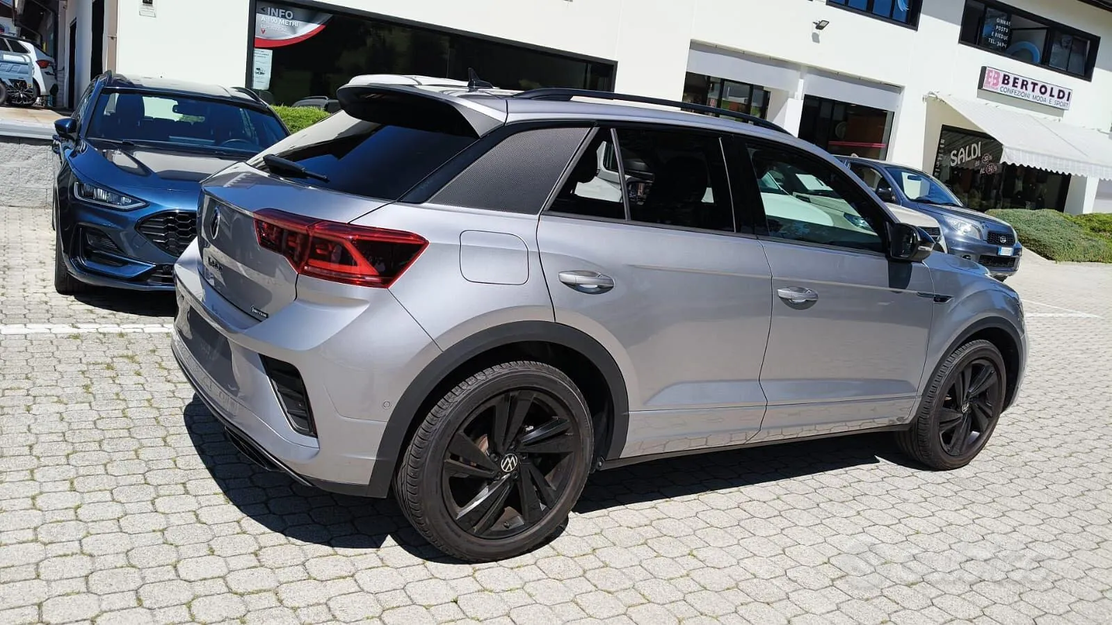 Volkswagen T-Roc 2025 photo 4