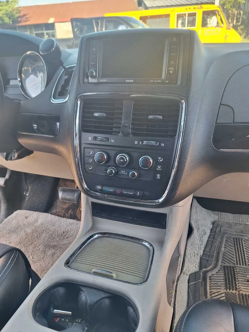 Dodge Grand Caravan 2014 photo 5