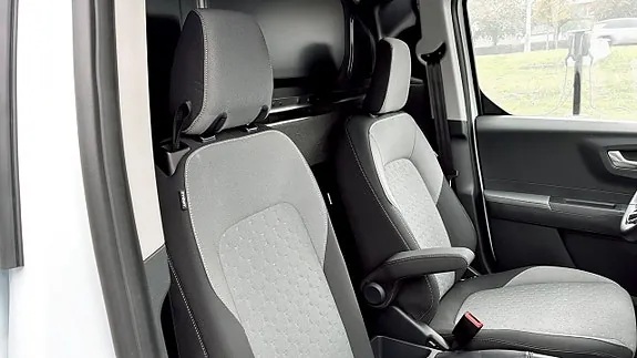 Ford Transit Connect 2027 photo 5