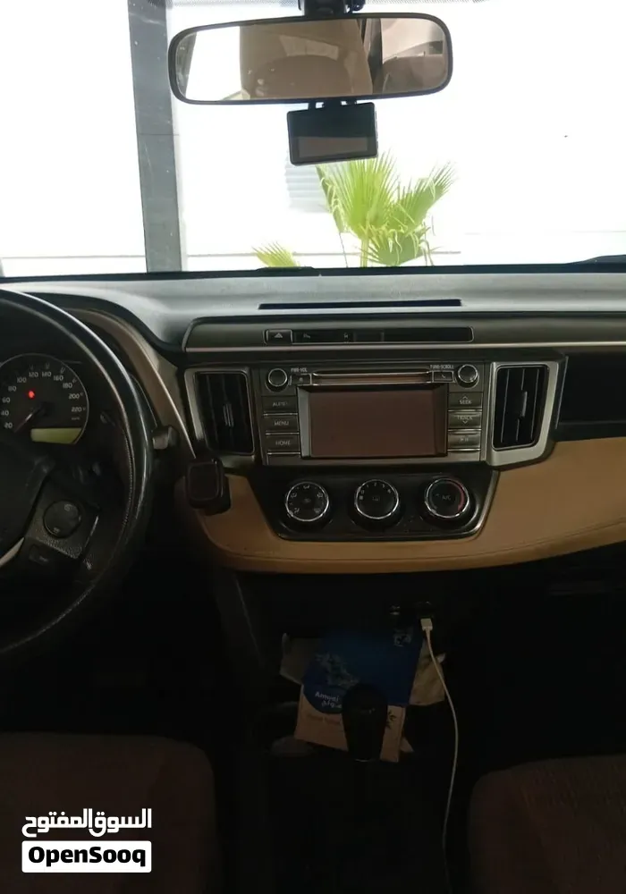 Toyota Rav 4 2014 photo 2