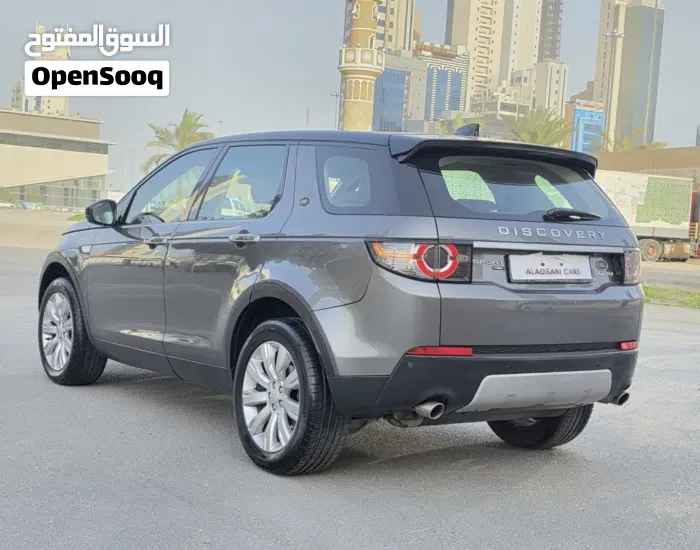 Land Rover Lr2 2018 photo 3