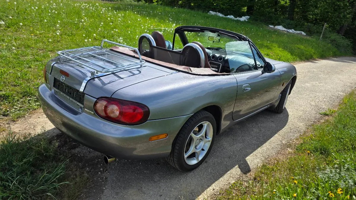Mazda Mx-5 2002 photo 3