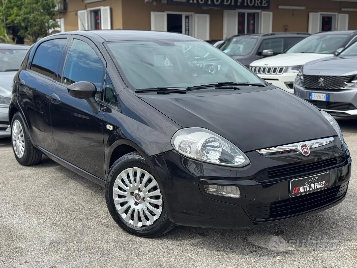 Fiat Punto Evo 2011 photo 3