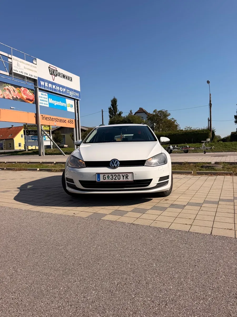 Volkswagen Golf 2013 photo 2