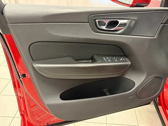 Volvo Xc60 2020 photo 4