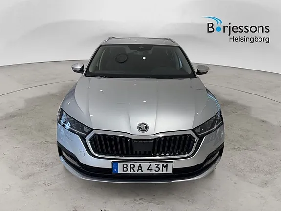 Skoda Octavia 2024 photo 5