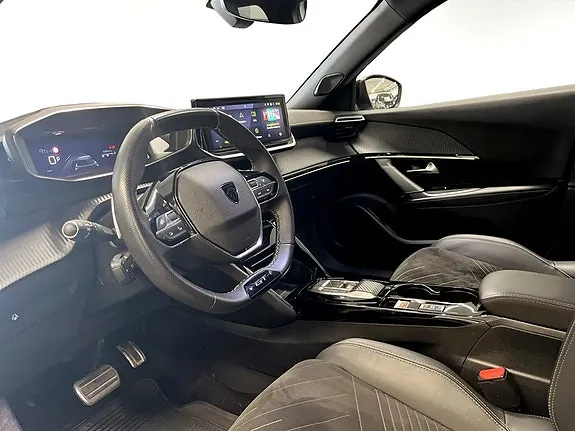 Peugeot 2008 2023 photo 5