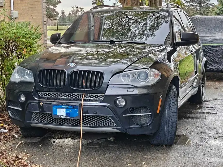 BMW X5 2012 photo 2