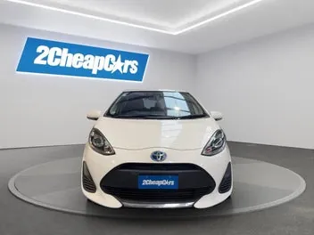 Toyota Aqua 2021 photo 3