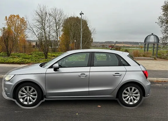 Audi A1 2017 photo 2