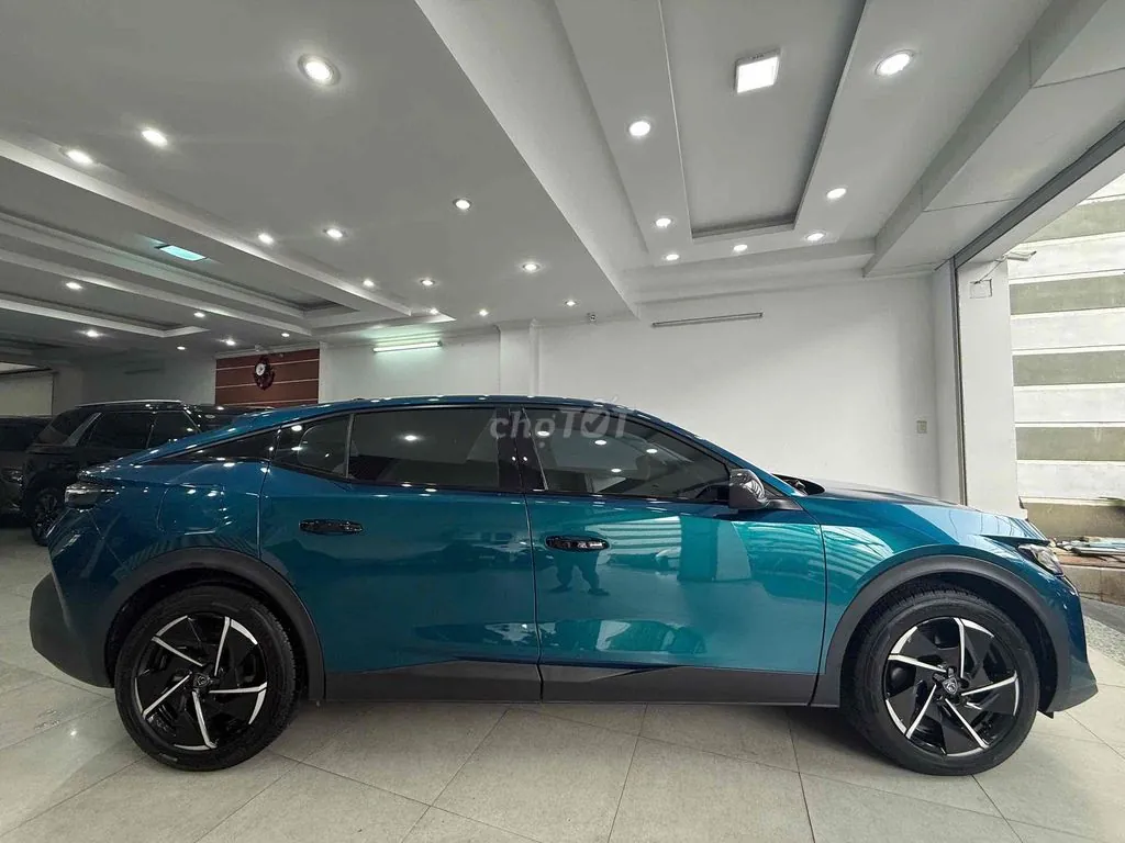 Peugeot 408 2024 photo 5