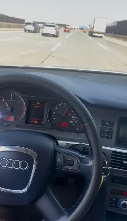 Audi A6 Allroad 2005 photo 2