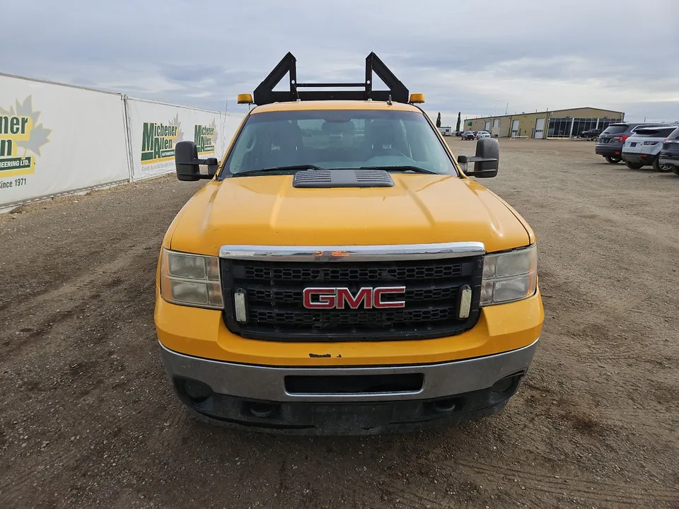 GMC Sierra 2500Hd 2011 photo 5