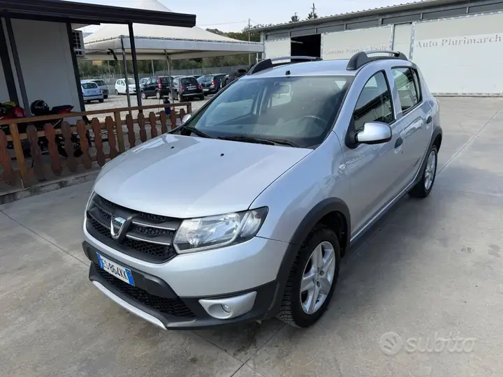 Dacia Sandero Stepway 2013 photo 2