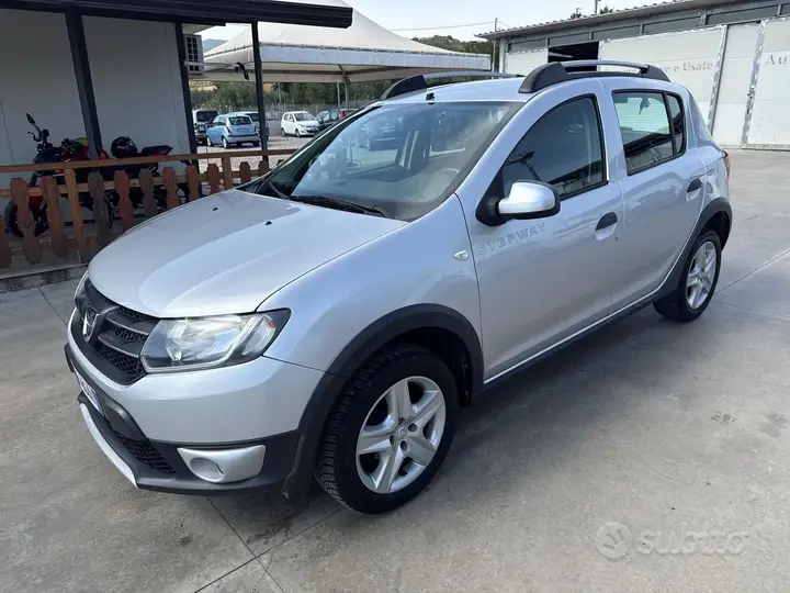 Dacia Sandero Stepway 2013 photo 3