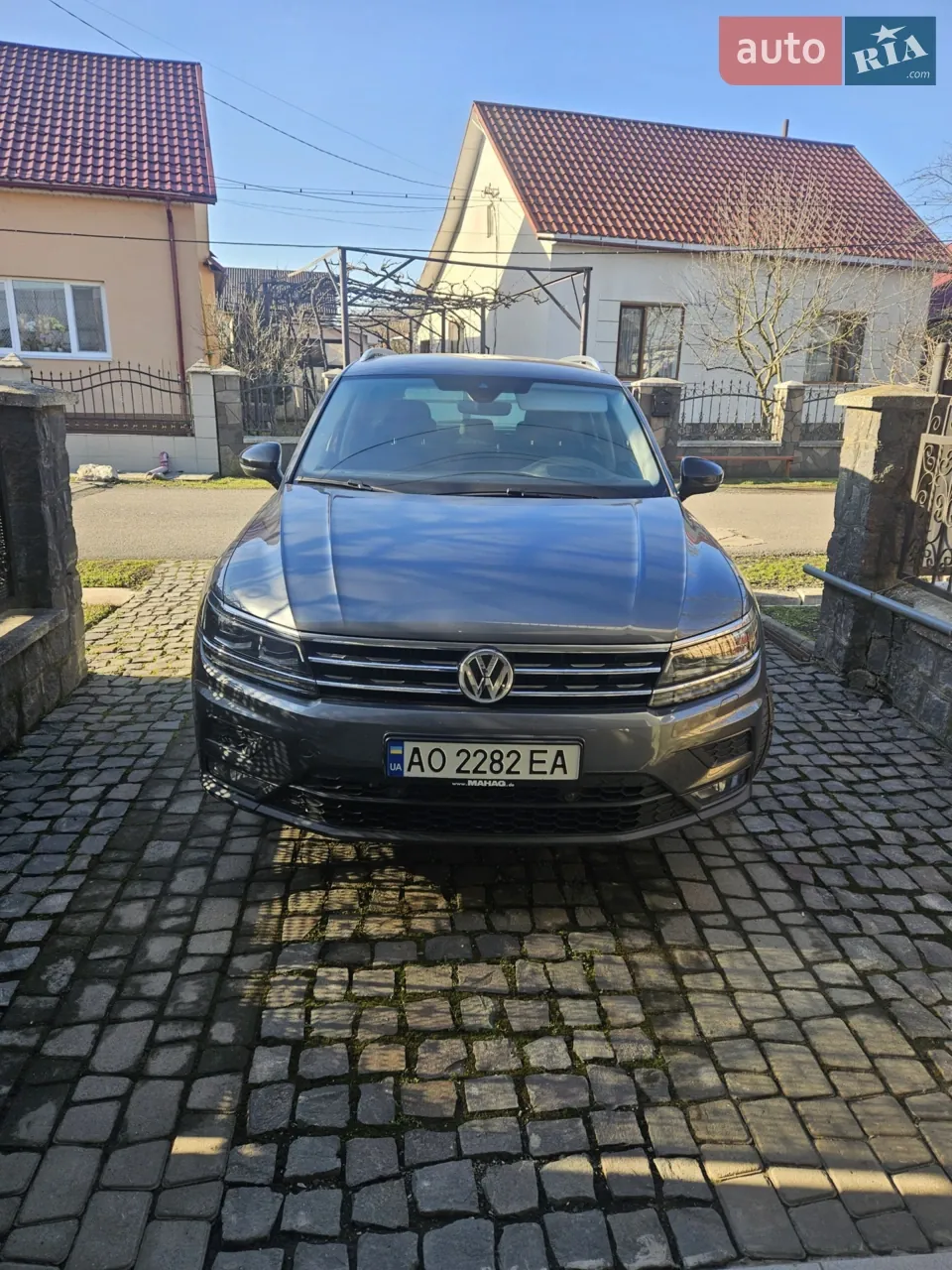 Volkswagen Tiguan 2020 photo 2
