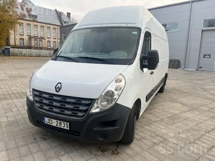 Renault Master 2012 photo 2