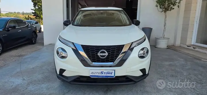 Nissan Juke 2022 photo 2
