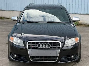 Audi A4 2005 photo 2