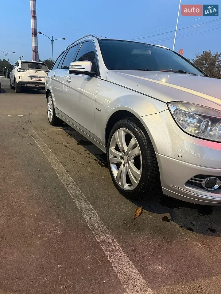 Mercedes-Benz C-Class 2008 photo 3