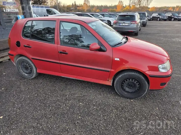 Volkswagen Polo 2001 photo 3