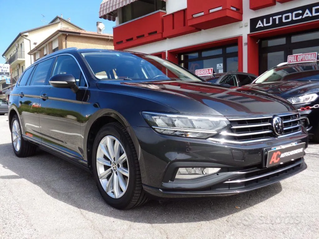 Volkswagen Passat 2022 photo 2