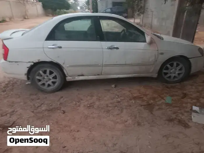 Kia Spacetra 2005 photo 2