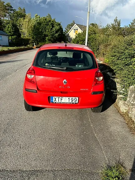 Renault Clio 2006 photo 4