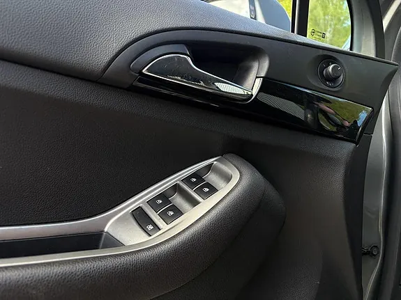 Chevrolet Orlando 2012 photo 3
