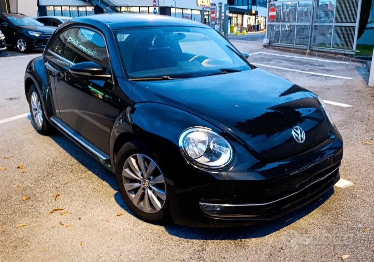 Volkswagen Maggiolino 2012 photo 2