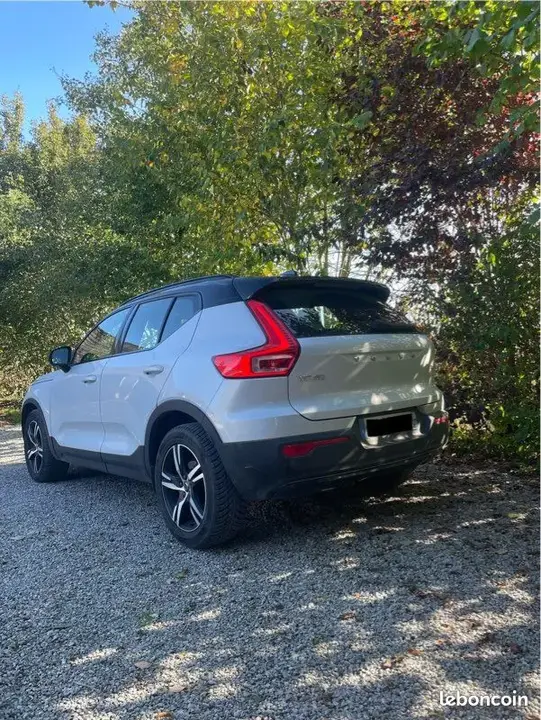 Volvo Xc40 2020 photo 3