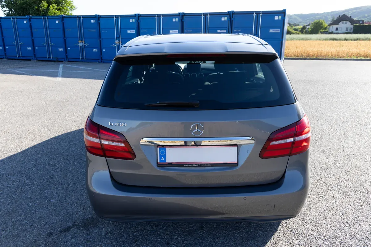 Mercedes-Benz B-Class 2015 photo 3