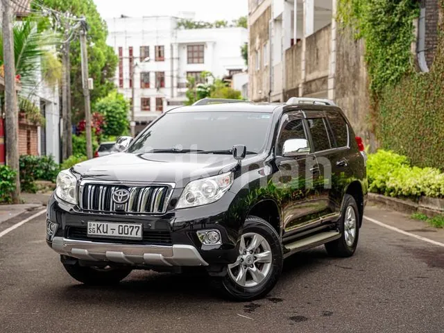 Toyota Land Cruiser Prado 2011 photo 3