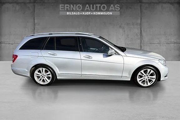 Mercedes-Benz C200 2012 photo 2