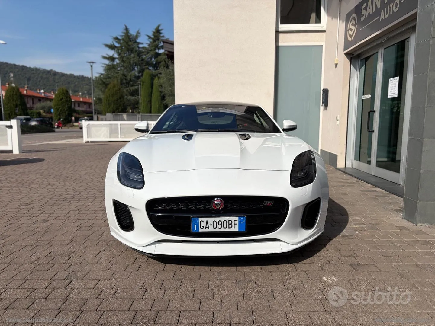 Jaguar F-Type 2020 photo 3